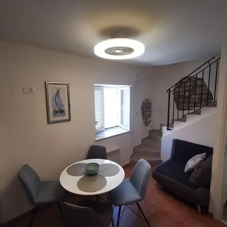 Sea View - Three Bedroom * 乌马格