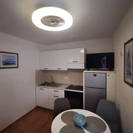 Sea View - Three Bedroom 度假居
